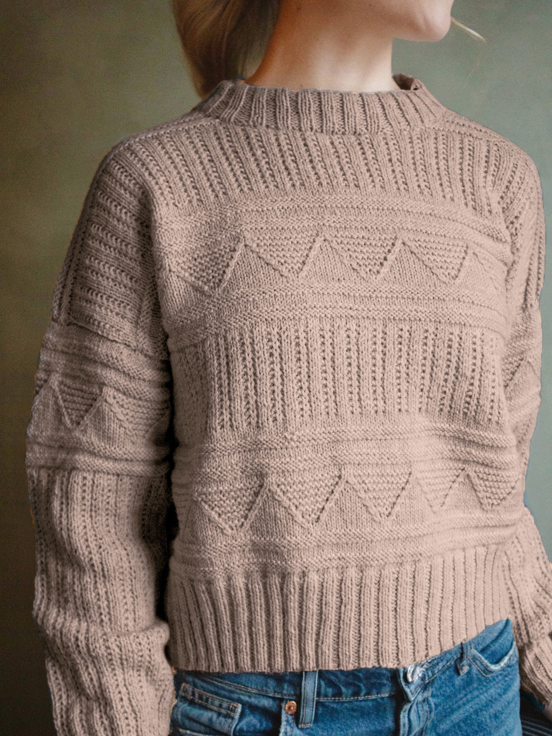 125-04L Dagmar genser cropped (stay)