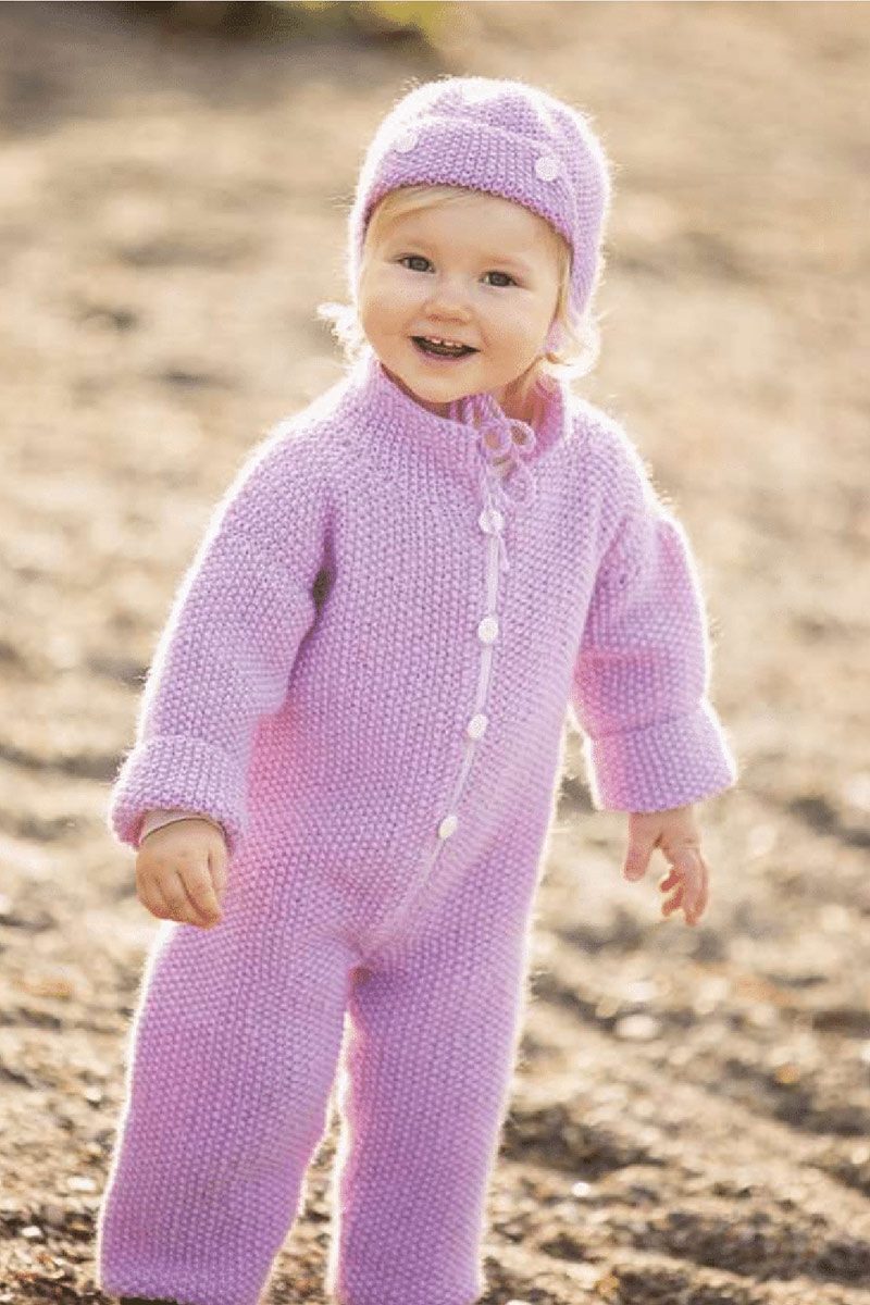 1617-04 Toya Dress og luer i perlestrikk