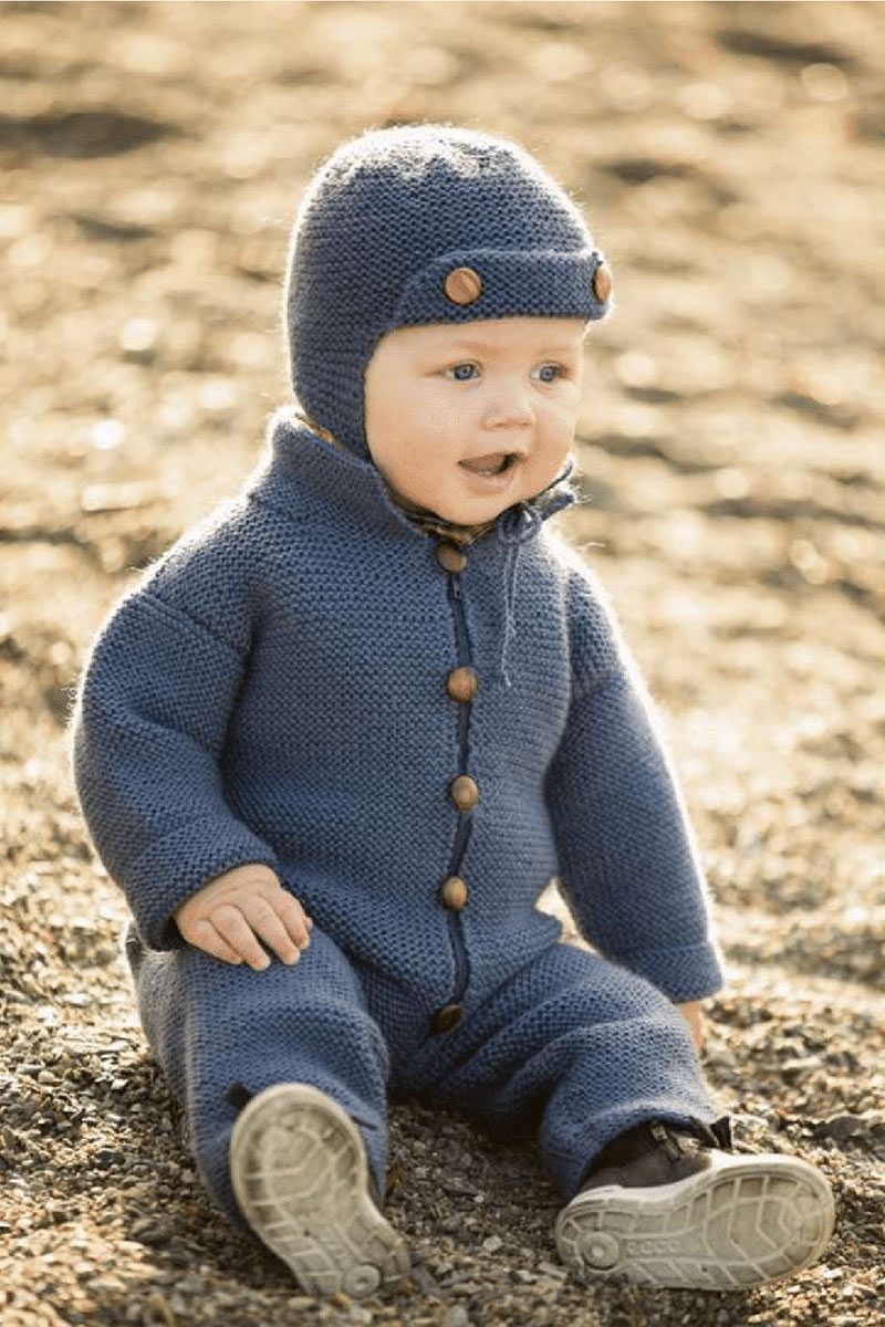 1617-05 Toya Dress og luer i riller