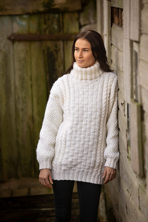 1906-10 Pinse genser og lue