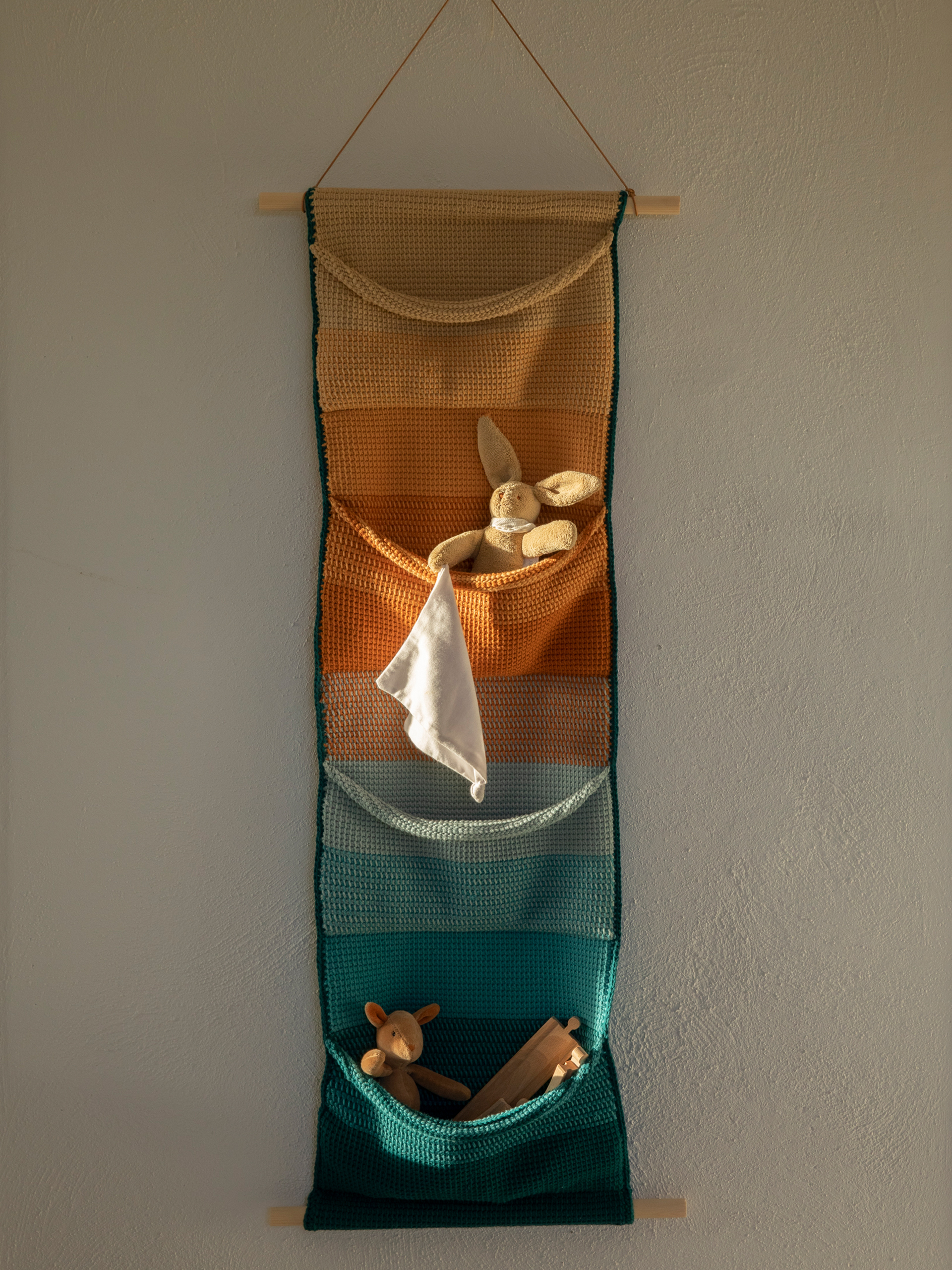 2002-28 Veggoppbevaring