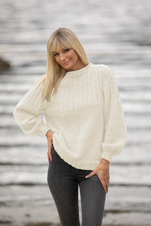 2022-2 Behag genser natur