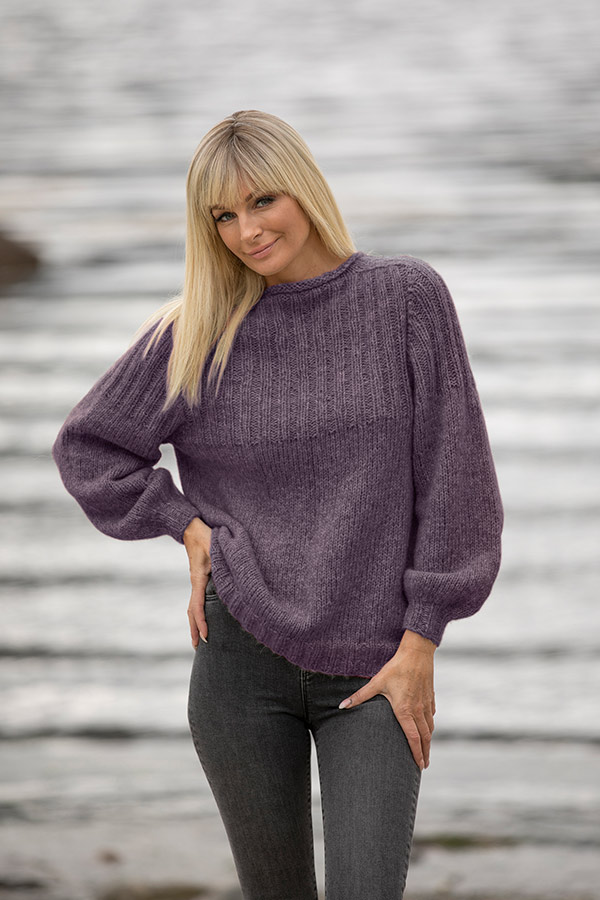 2022-2 Behag genser lilla