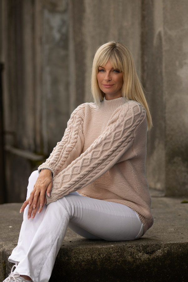 2023-1 Salt genser beige