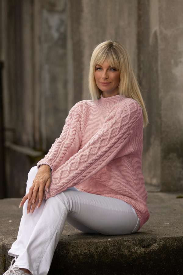 2023-1 Salt genser lys rosa