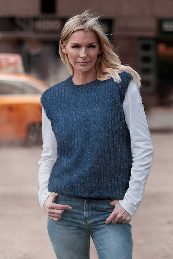 2025-1 Clara vest kongeblå