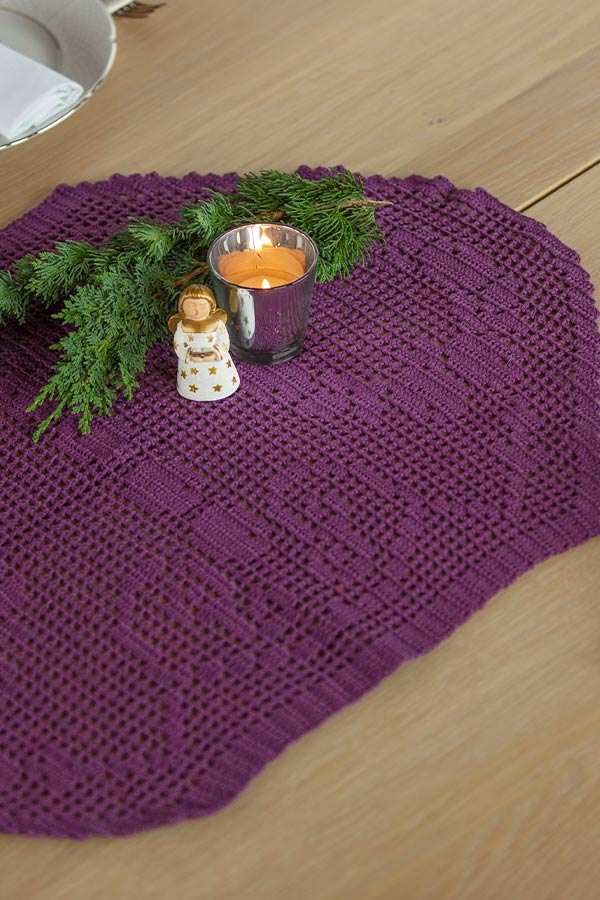 2030-5b Heklet brikke Lilla