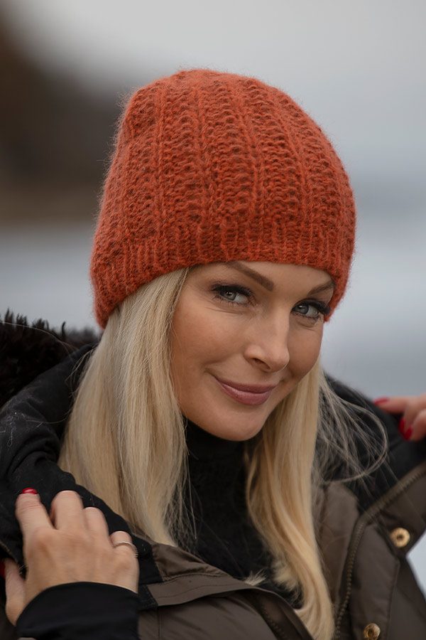 2034-6c - Sørland lue