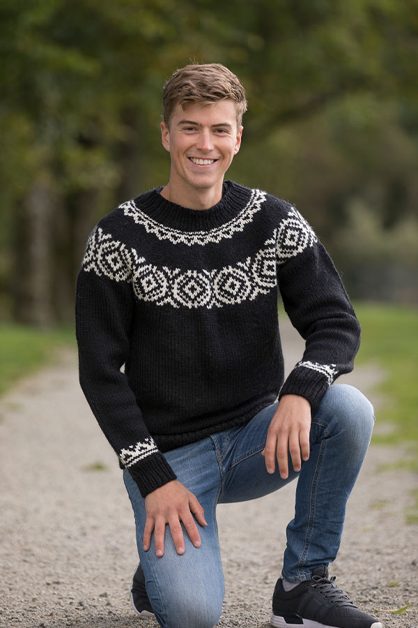 2102-1 Mølle genser sort unisex