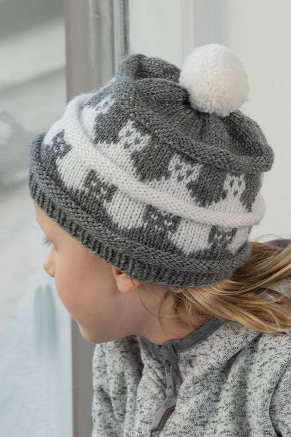 2104-4 Kattekor luen