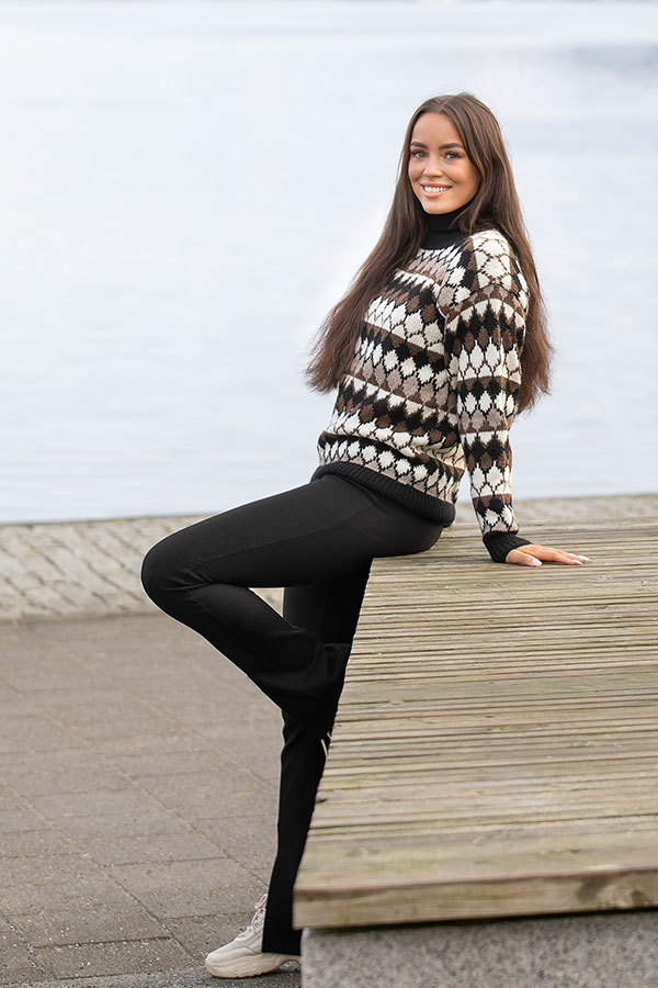 2113-1 Muskat genser