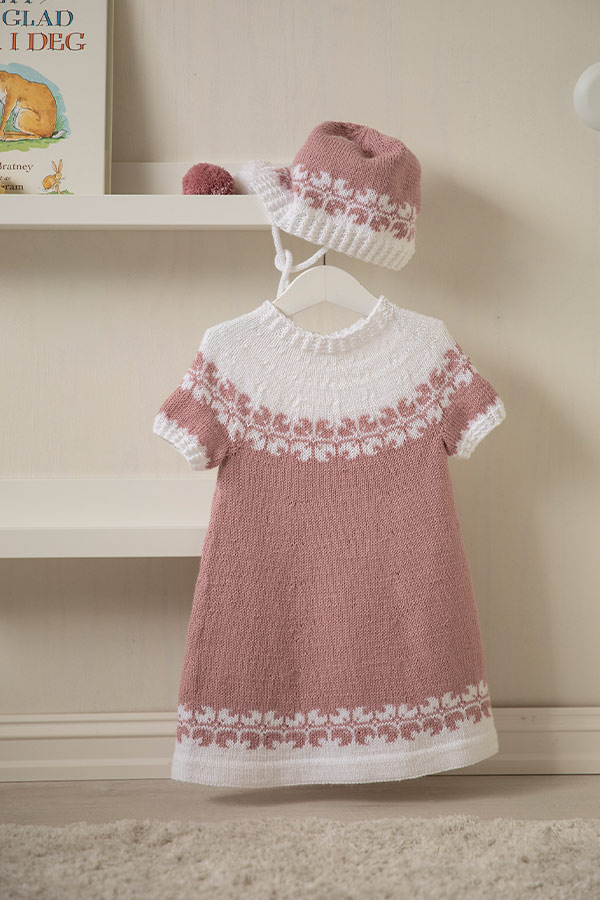 2126-9 Helle tunika og kyse