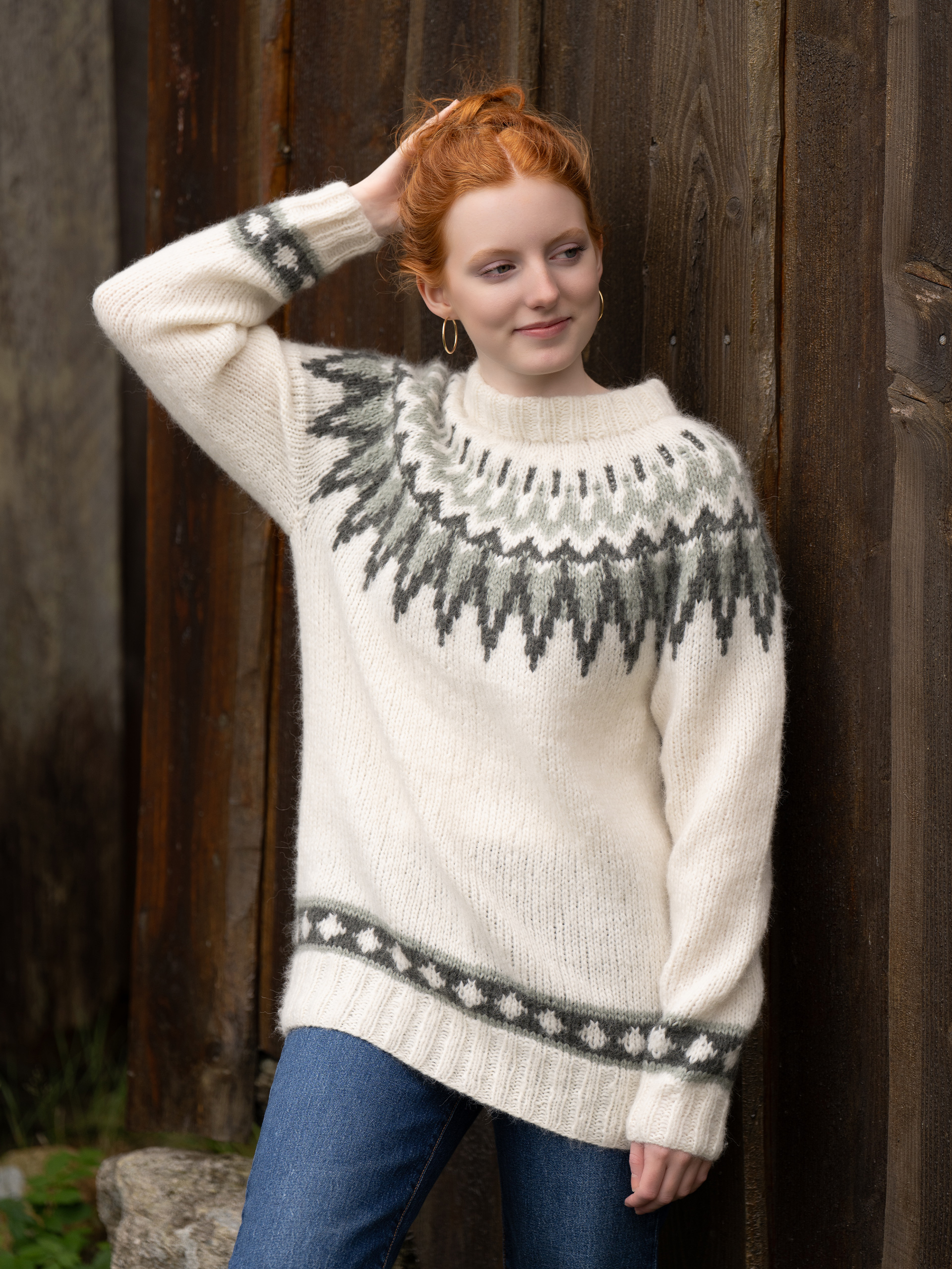 2138-10 Farfar unisex genser natur