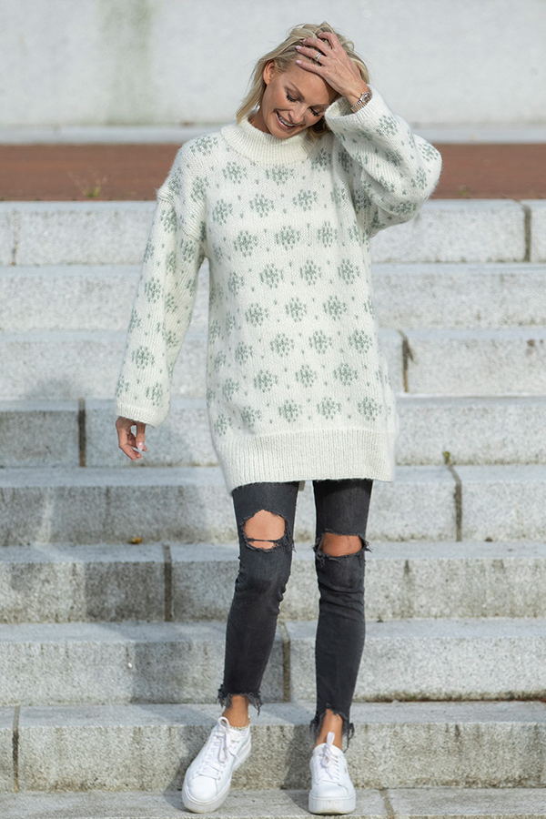 2226-3a Hazel genser