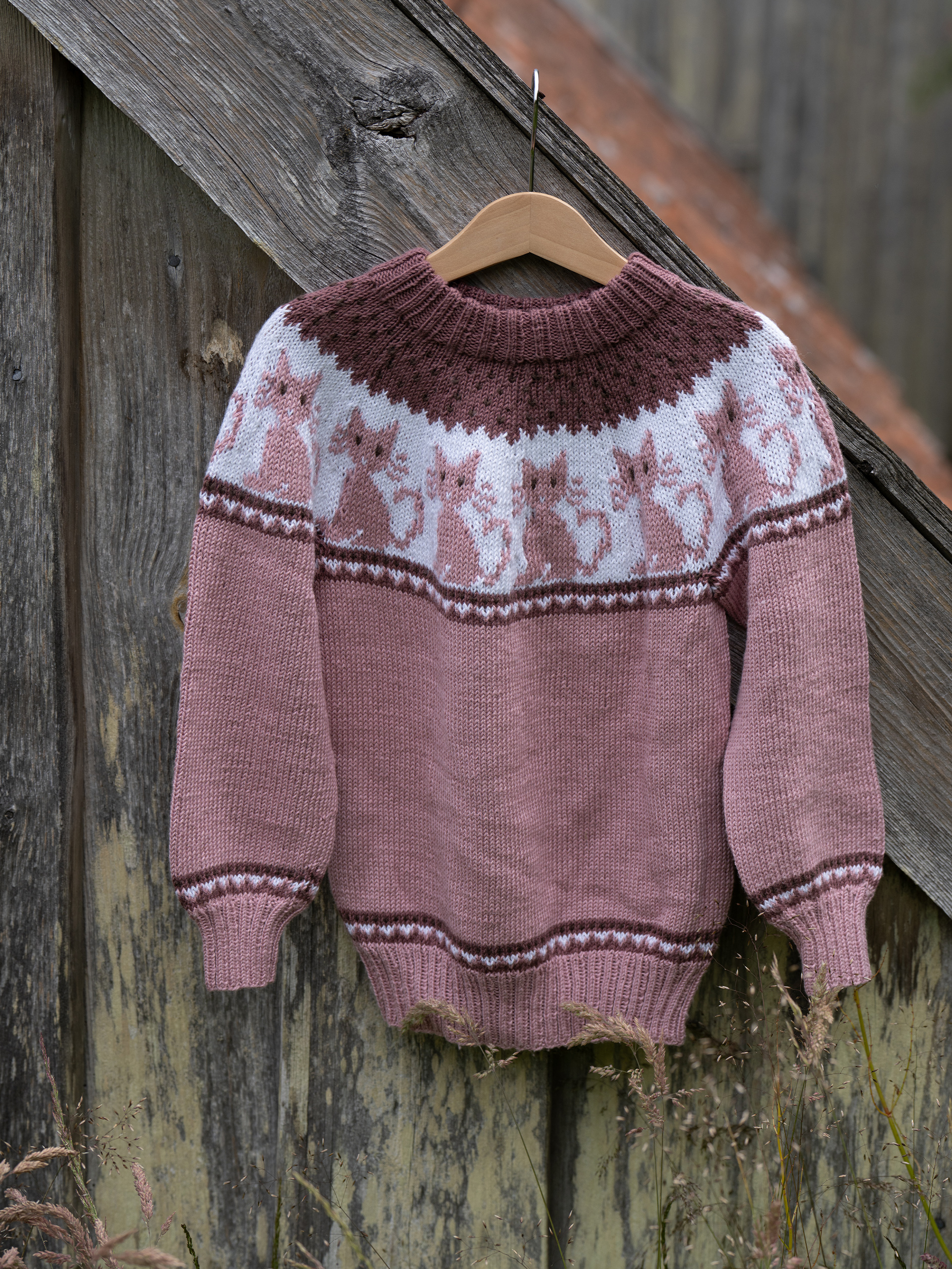 2323-4 Katte genser pudderrosa