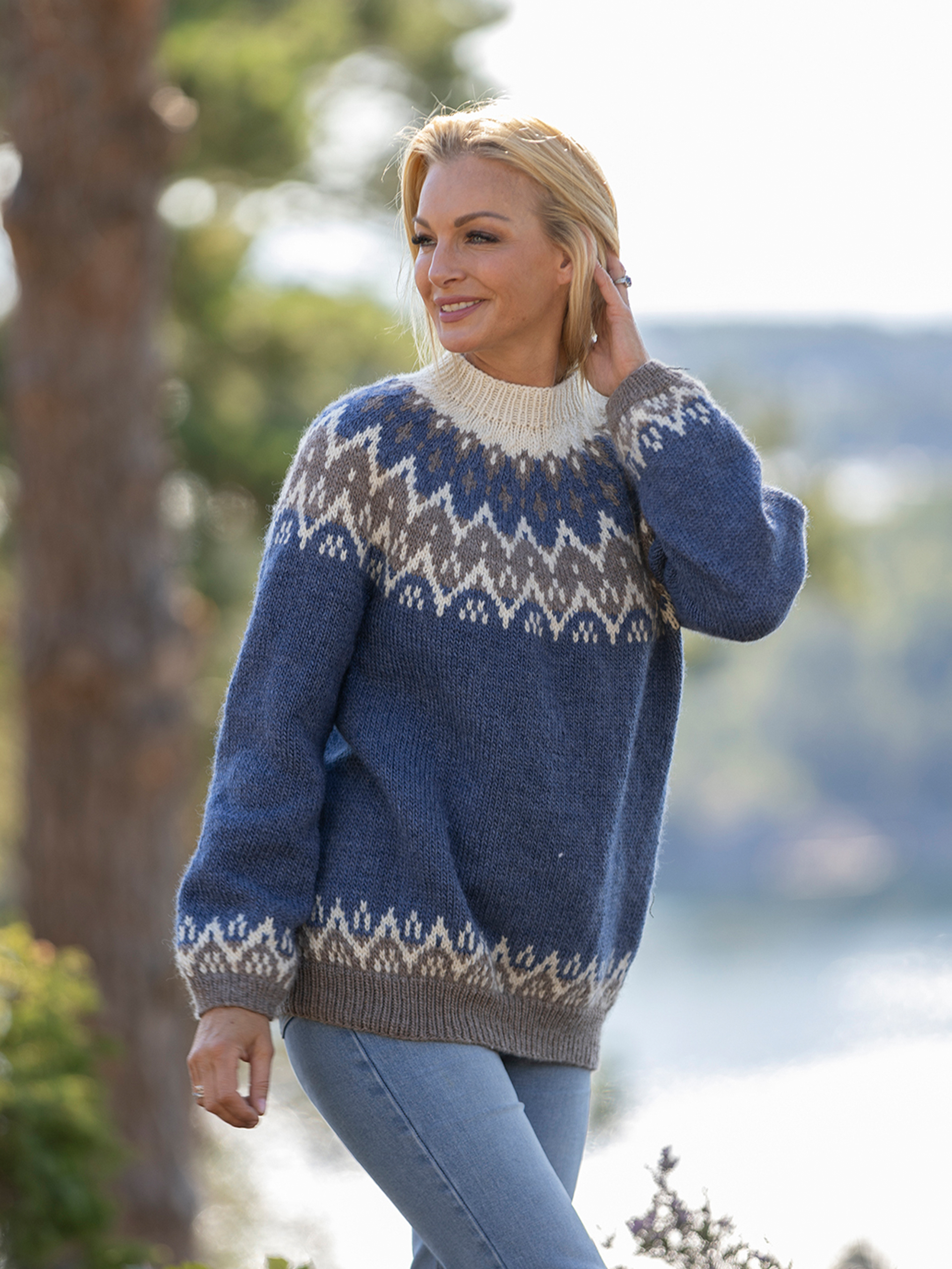 2330-2a Leandra genser