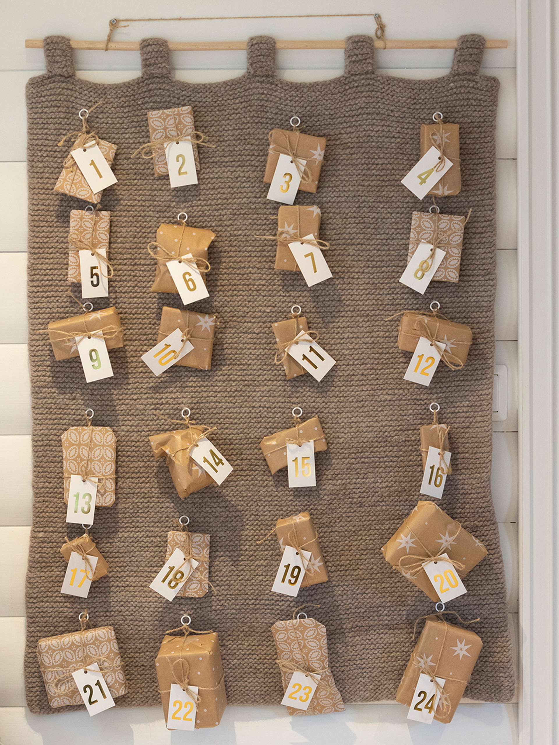 2334-31b Claus adventskalender