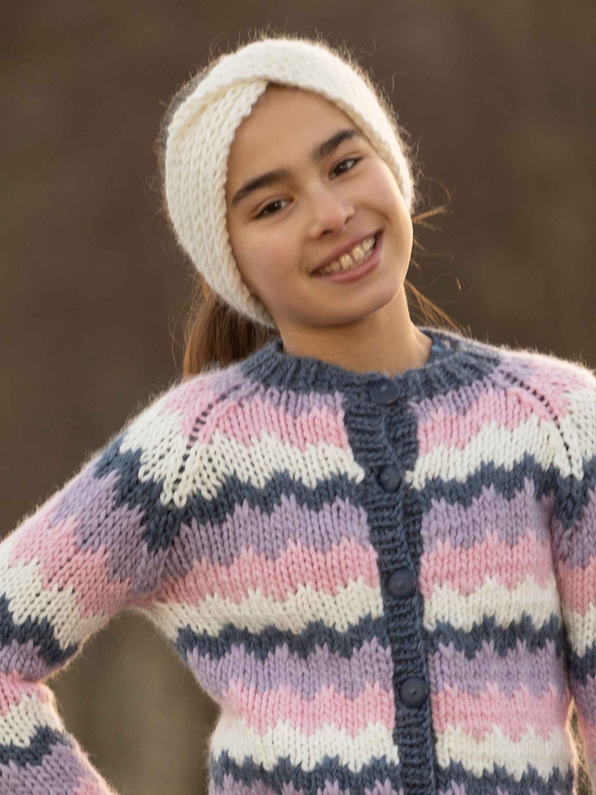 2405-6b Elsa pannebånd