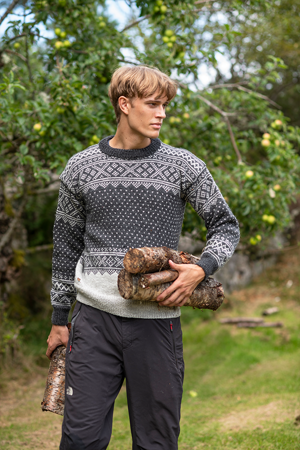 288-37 Setesdal genser