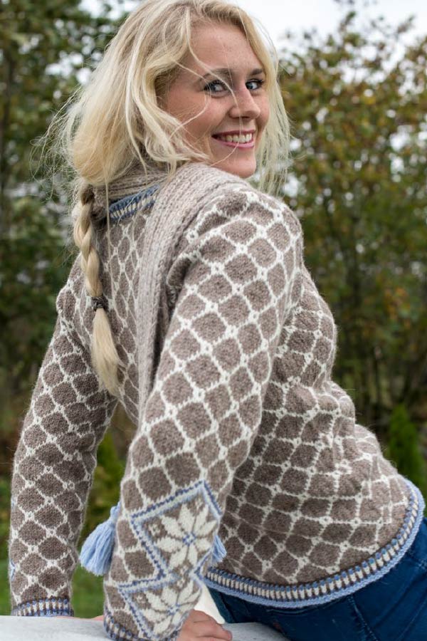 30-03 Lykkestjerne Genser