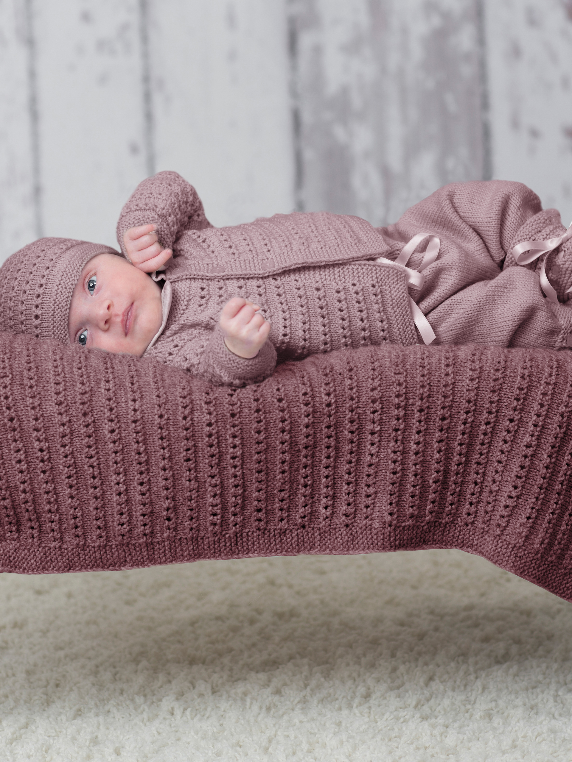 310-07 Theo & Thea Hentesett