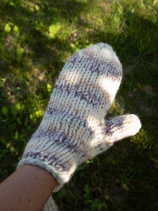 315-05 Ullrikke votter