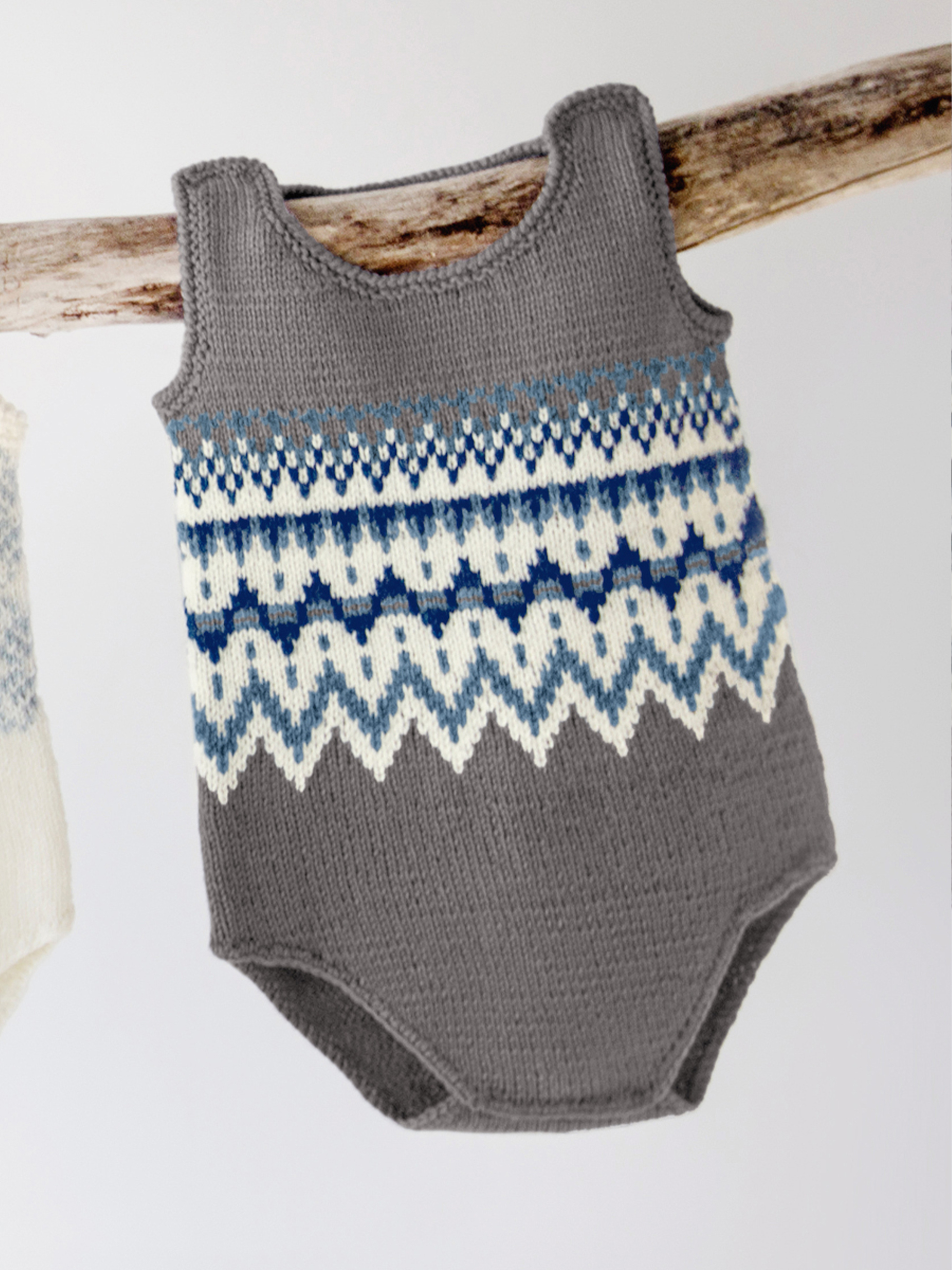 319-06b Lofoten body