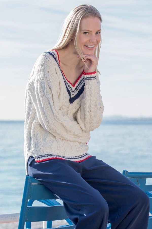 380-02 Charlotte Genser Hvit