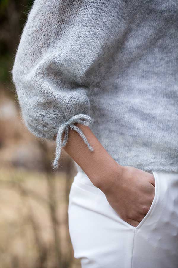 408-13 Veil jumper lys grå