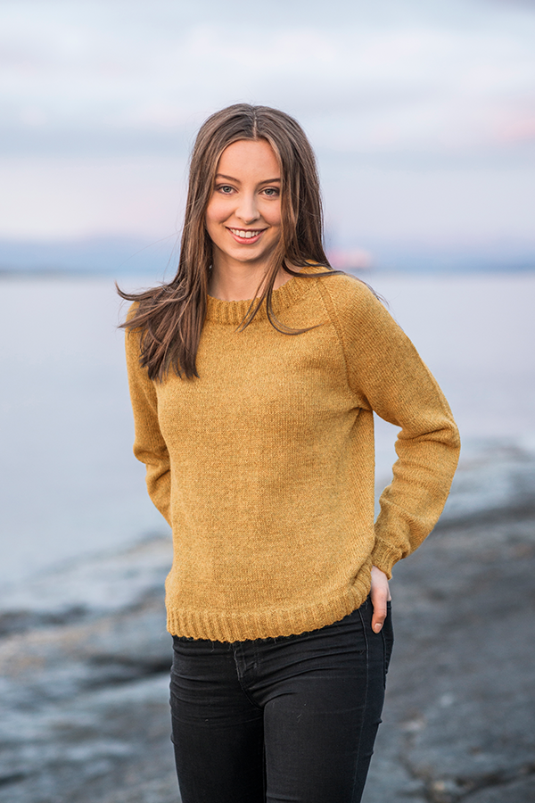 435-03e Kenna genser maisgul