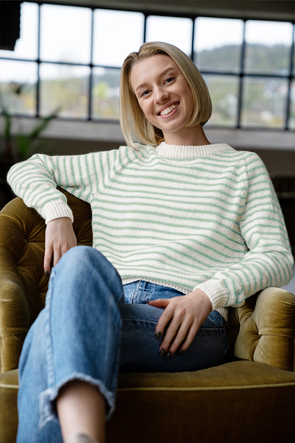 435-25g Noori genser lys jade