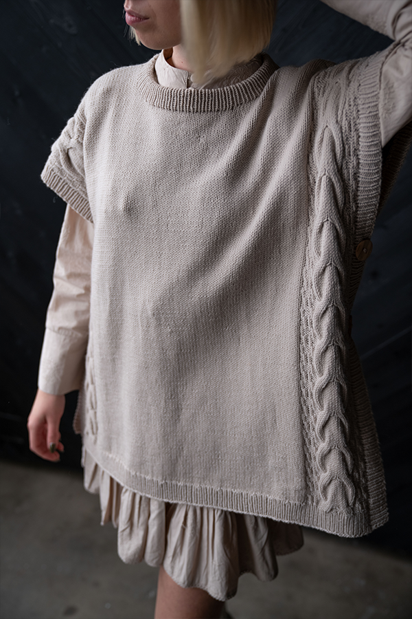 443-03 Lilou ponchovest