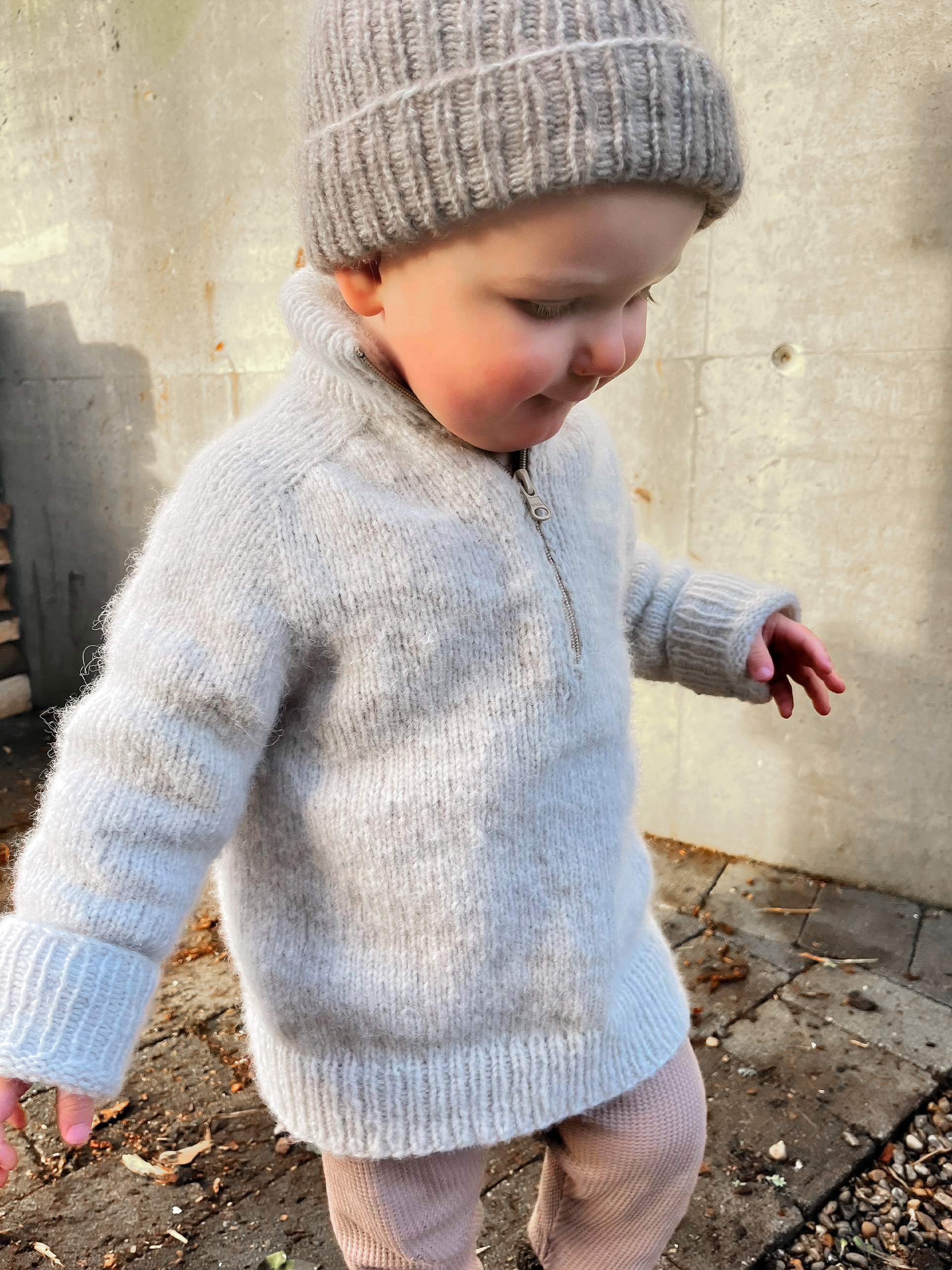 BREATHE SWEATER barn cream