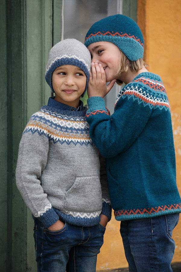 69-09 Nikko genser og lue grå