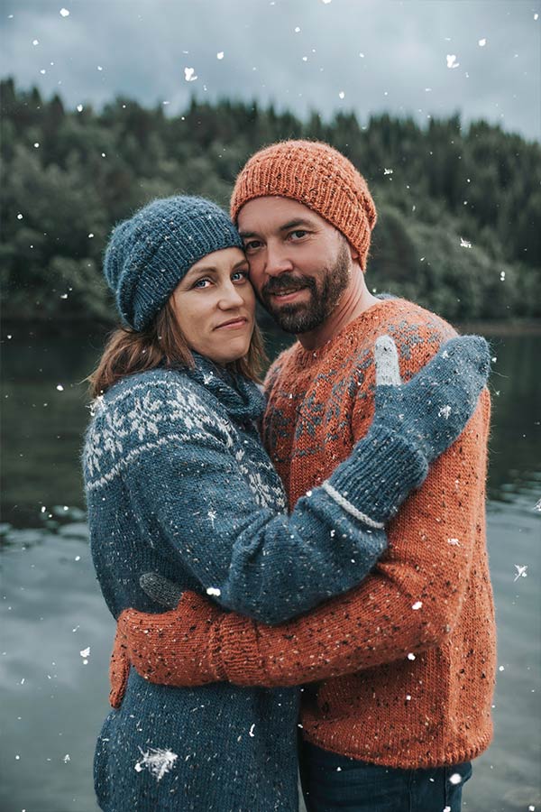 73-10 Smånisselue og snurrehals voksen blå