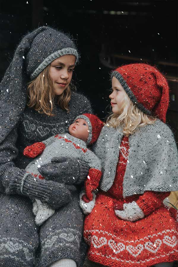 73-23 Romjulscape barn grå