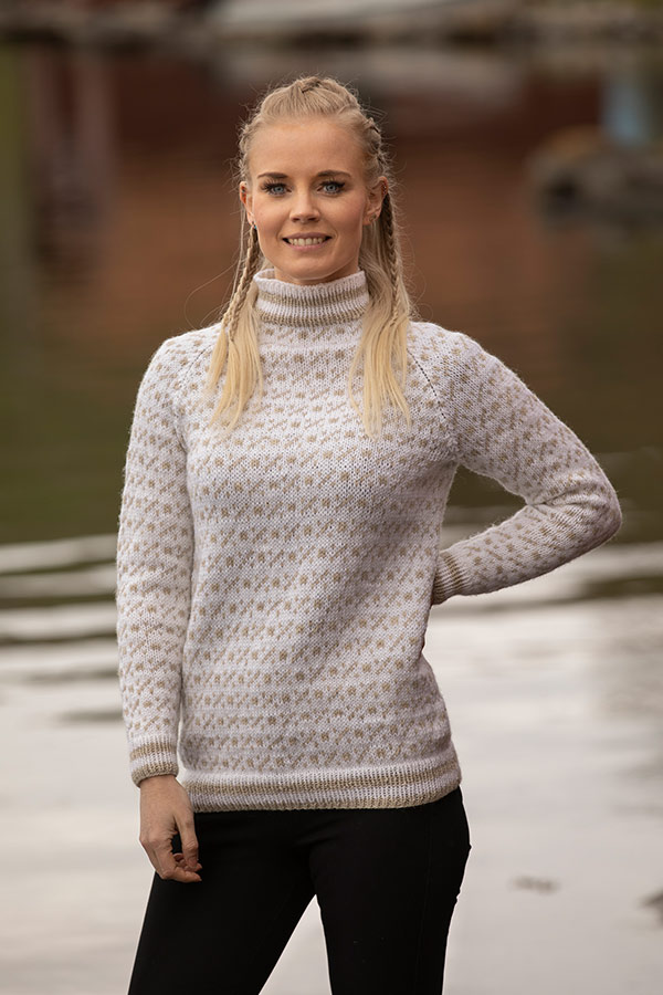 2127-7b Trud islender hvit-perlegrå