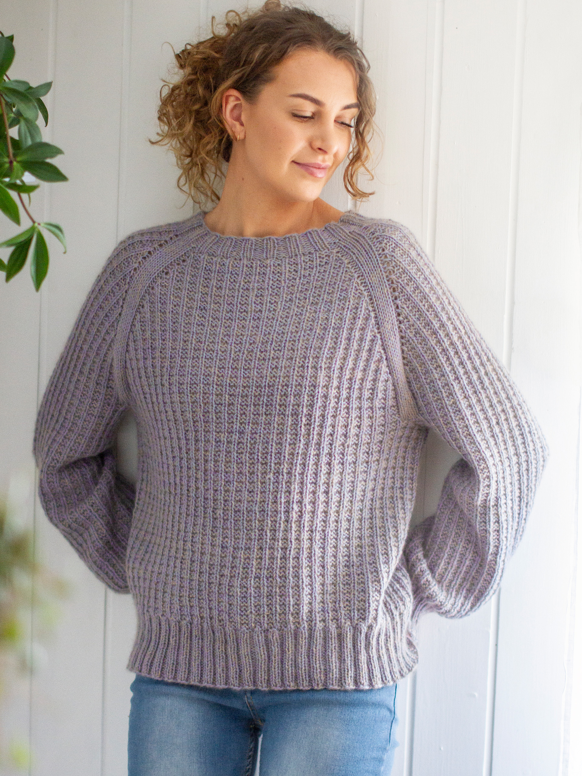 ØYENTRØST genser støvet lilla melert