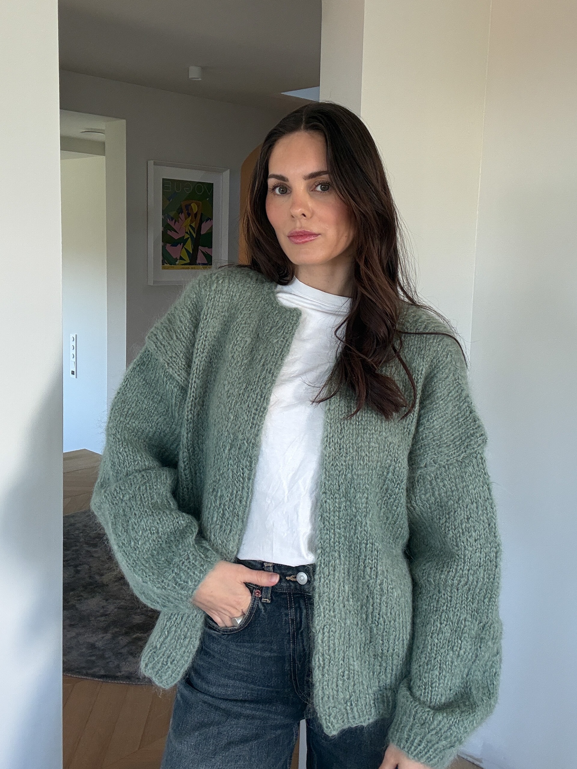 22-55e ADA cardigan