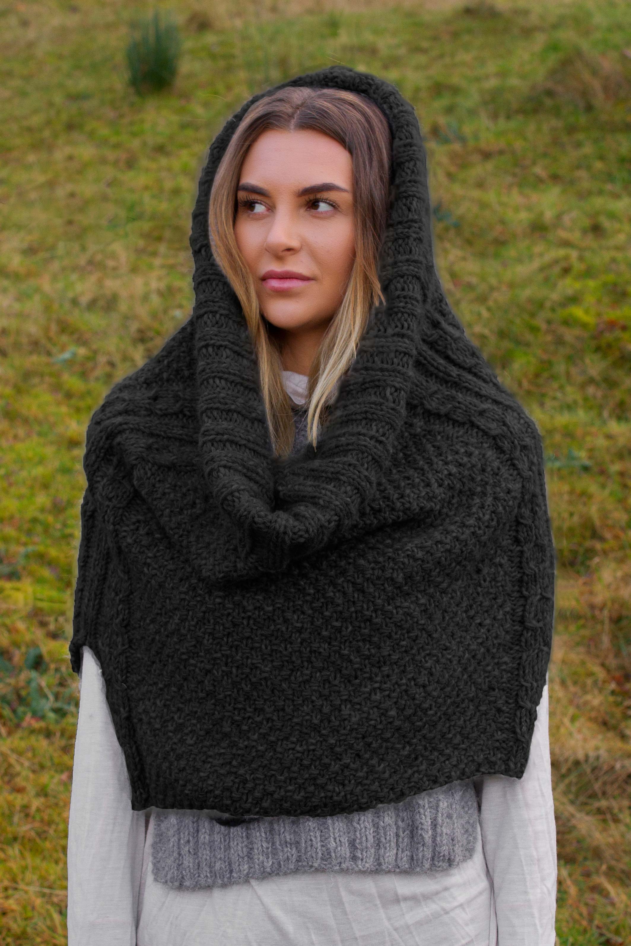 ARINN poncho svart
