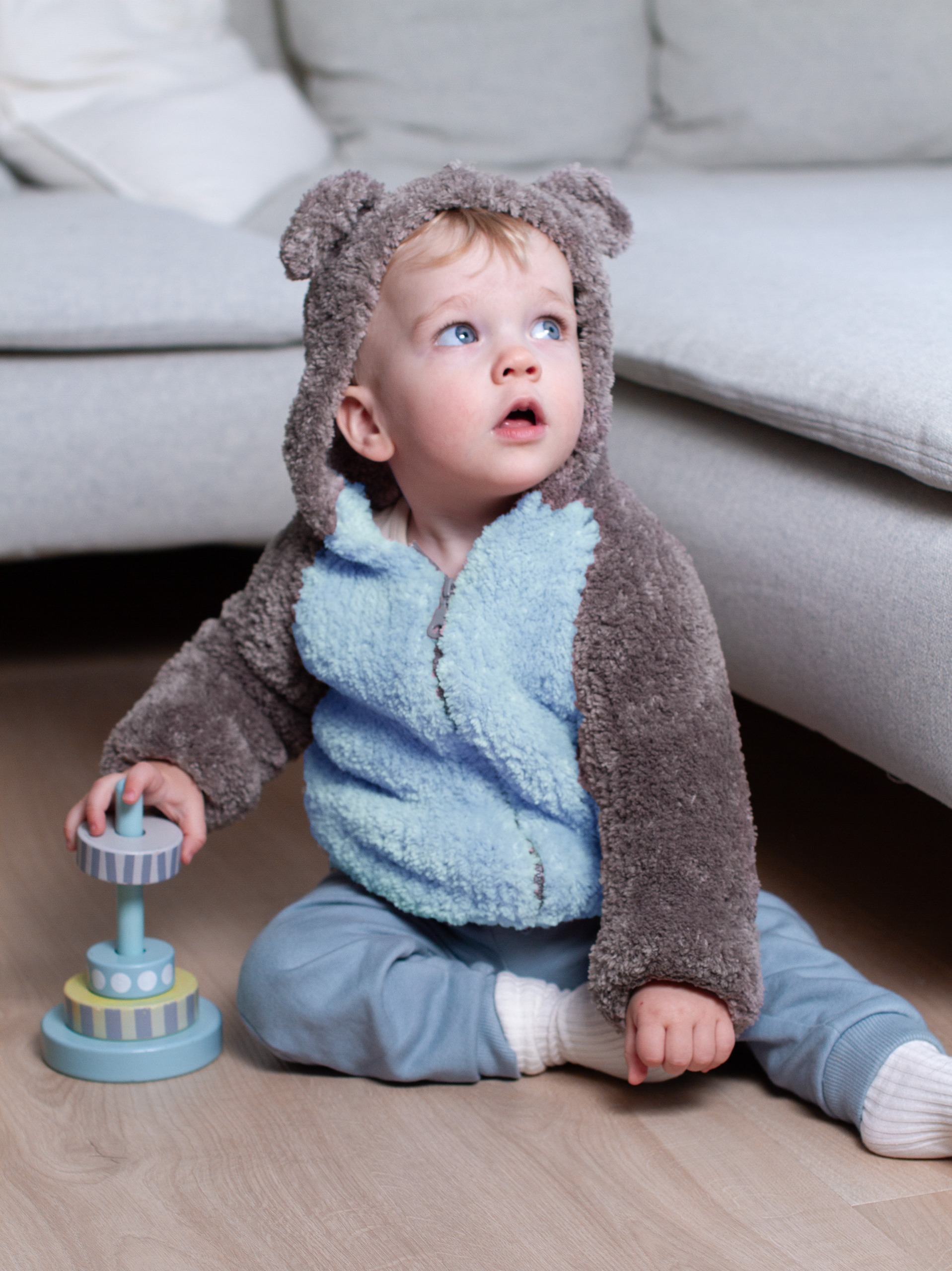 24024-F Bamse jakke lys blå