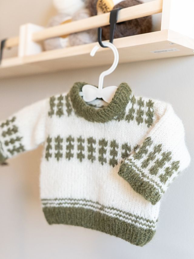 423v-03b CHARLIE SAGA baby