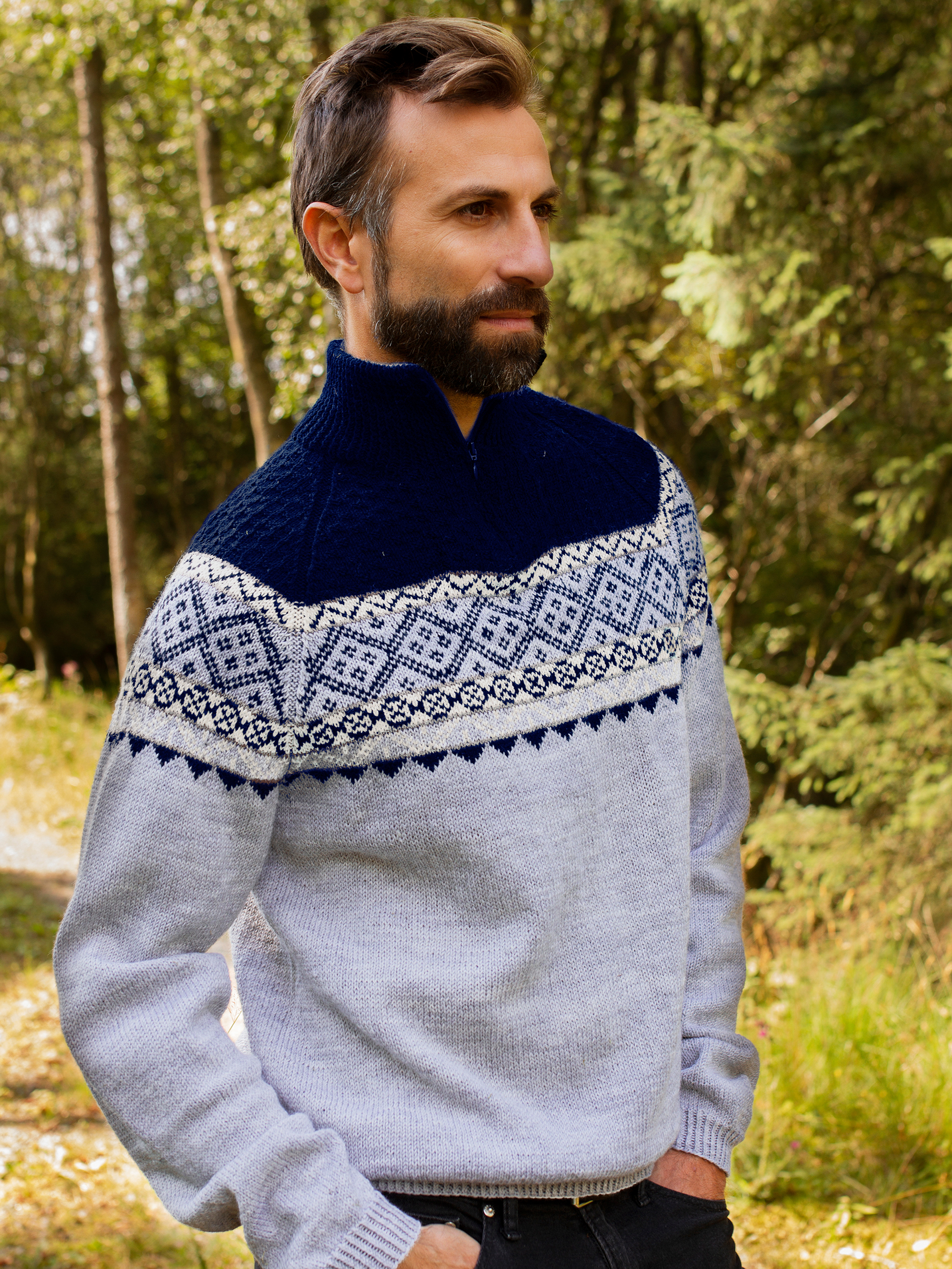 EIN zip-herregenser lys gråmelert/marine