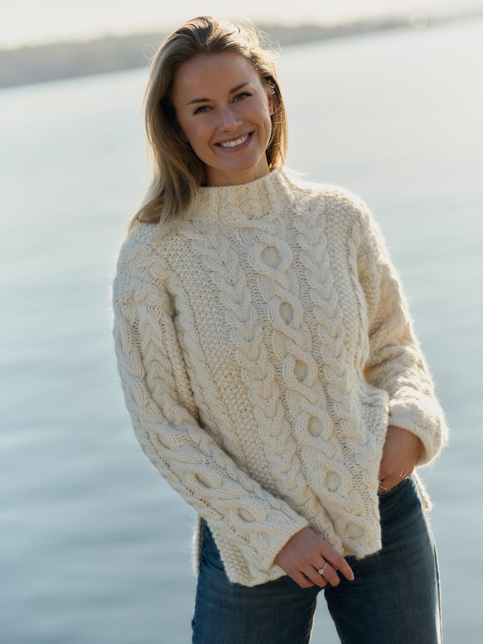 521EI-03b Ella Turtleneck