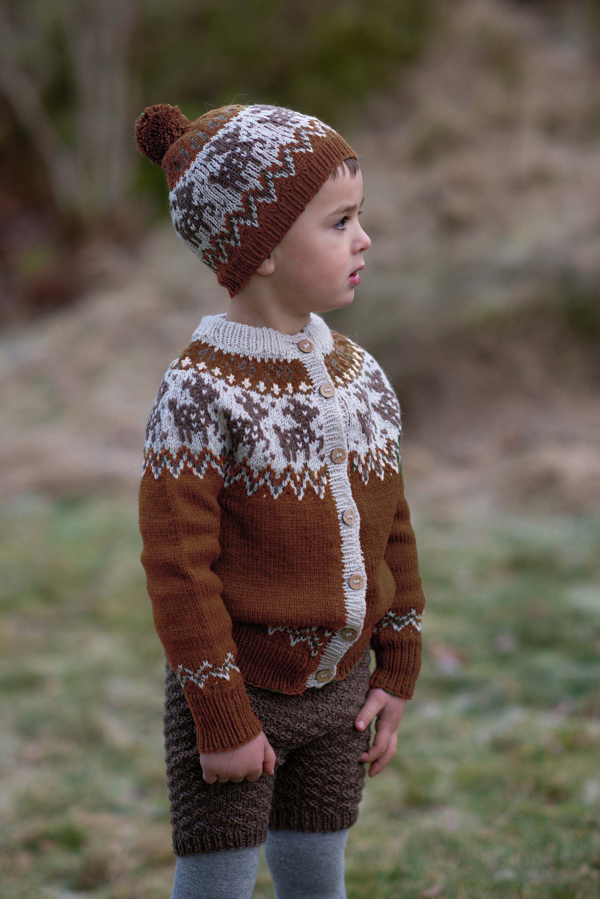 FAUNA jakke og lue rustbrun