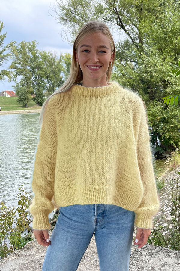 Håndballjentene - Fritidsgenseren lys gul