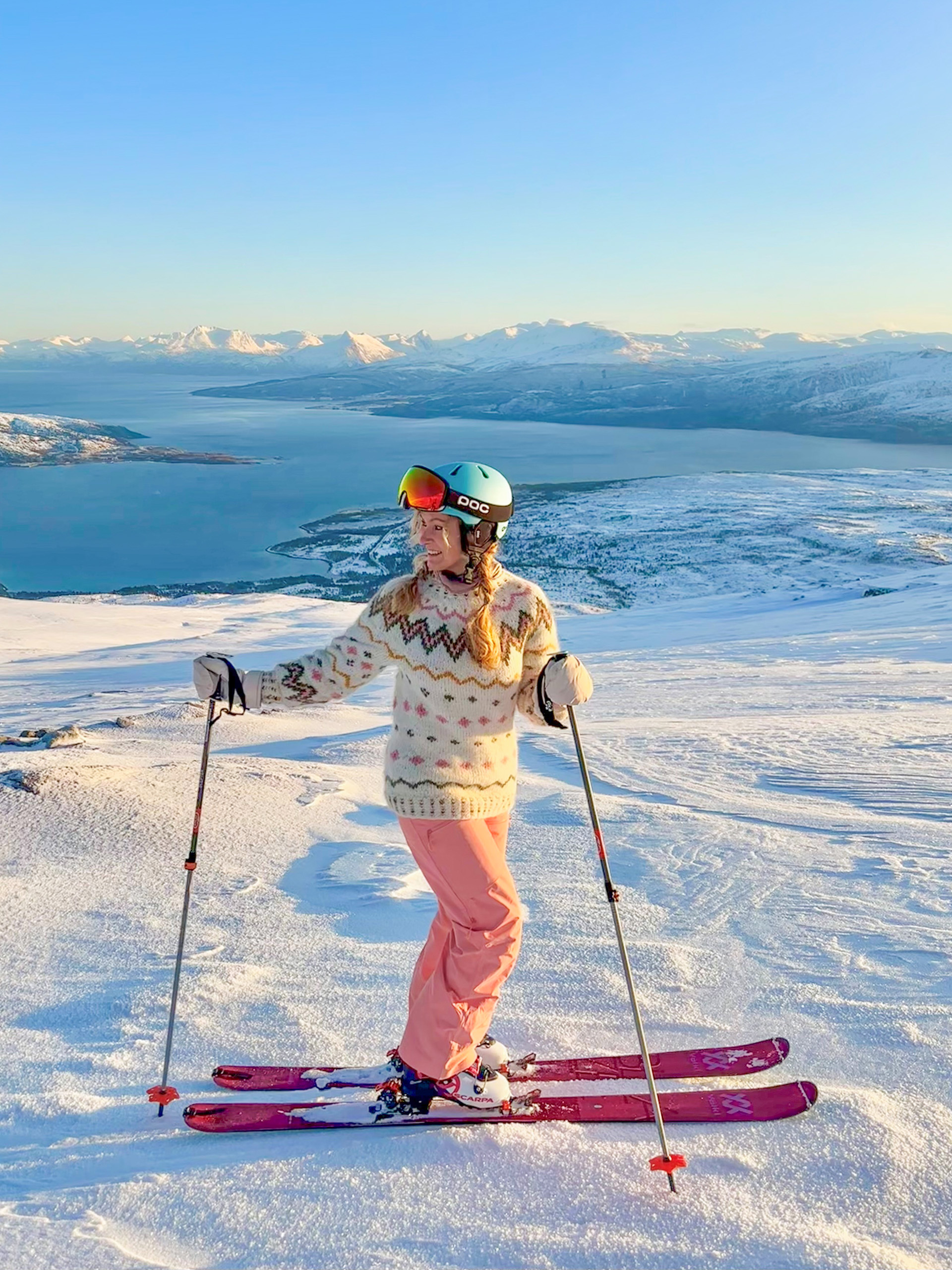 521E-03b Gunni genser