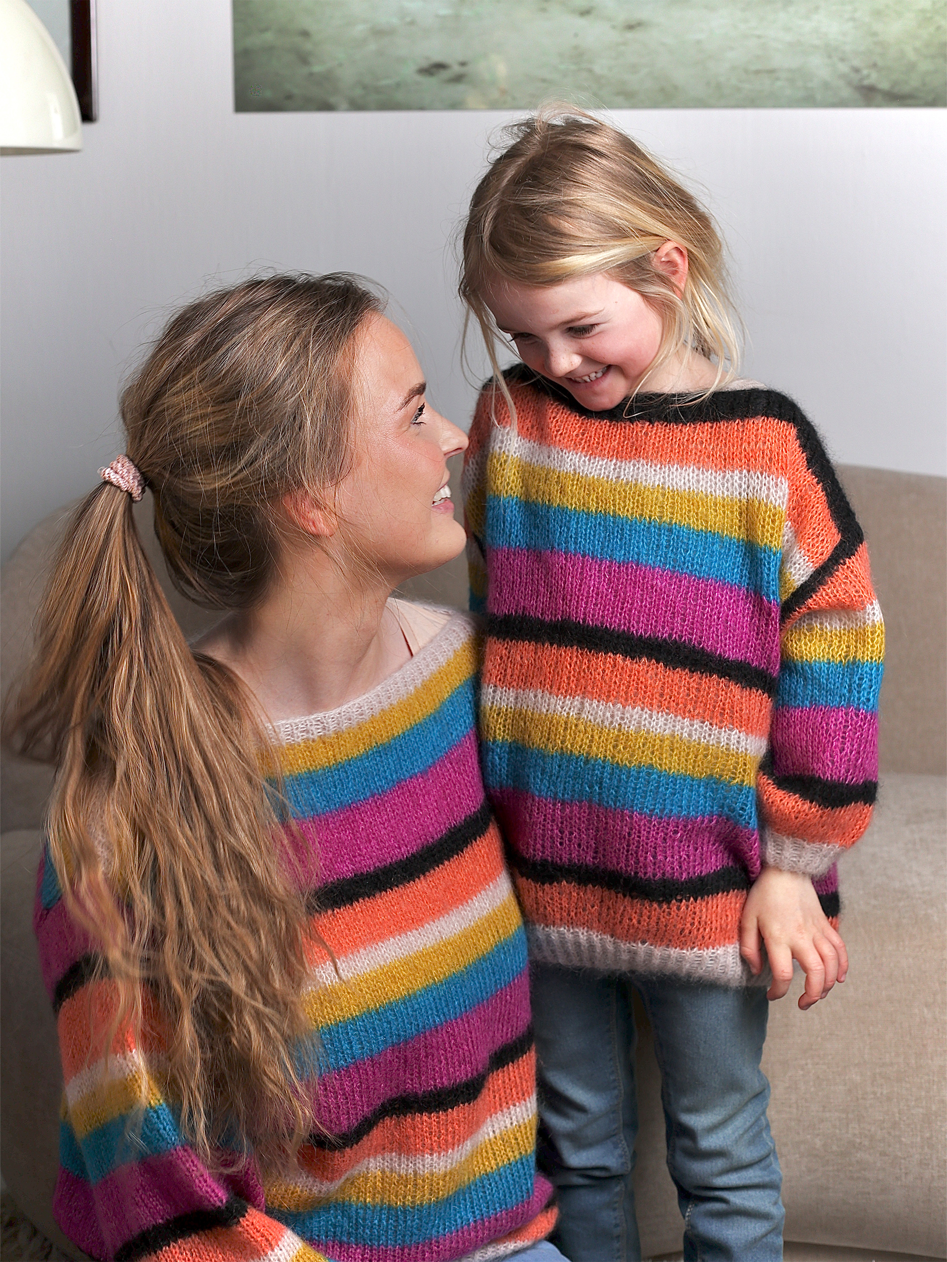 322S-03c HENNIE MINI