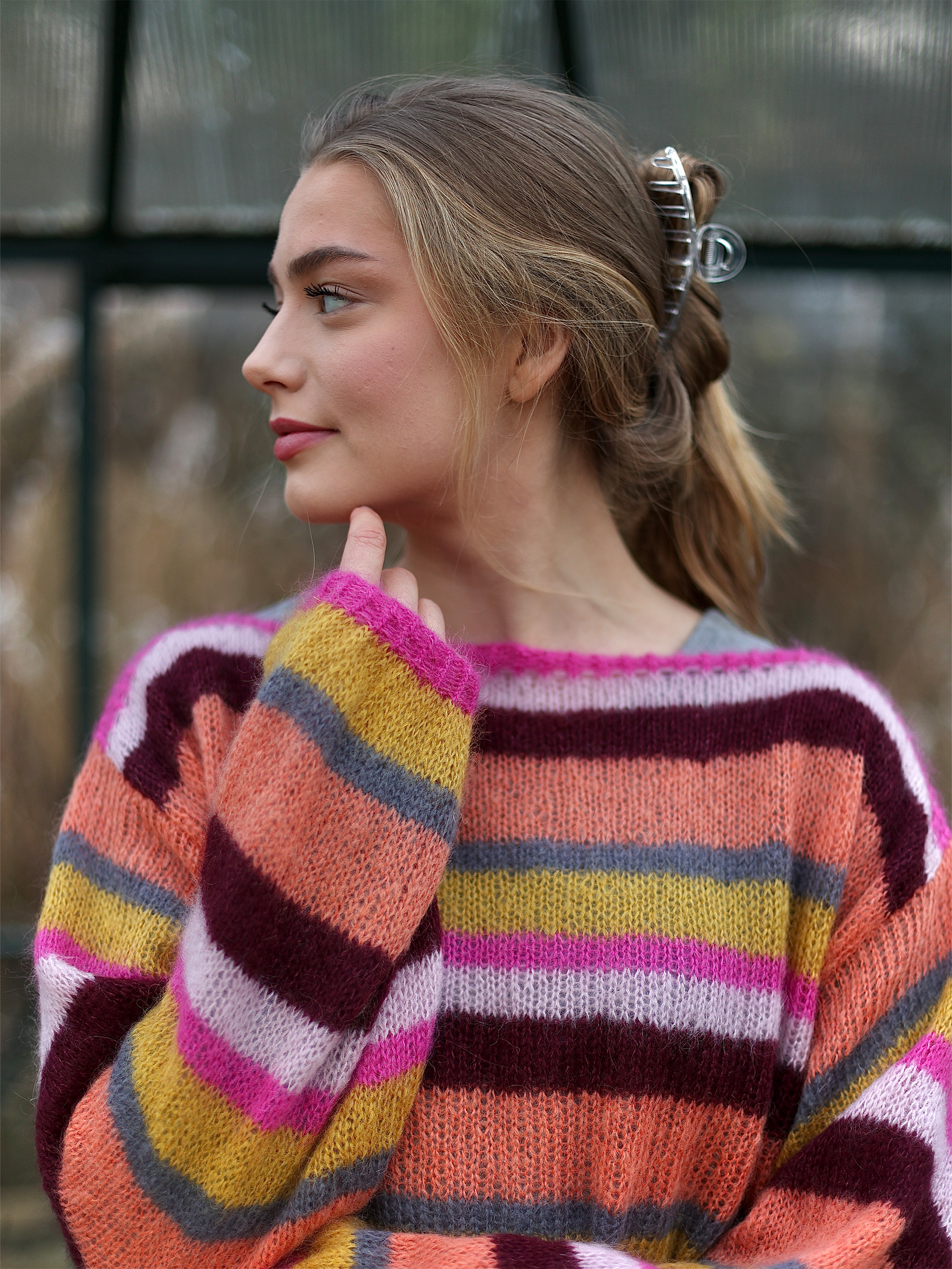 322S-02a HENNIE genser