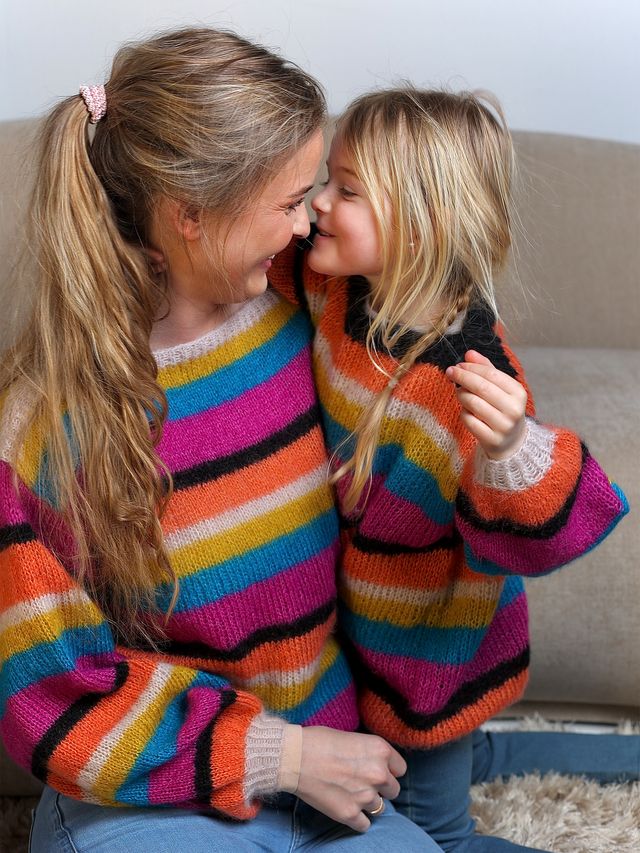 322S-02b HENNIE genser